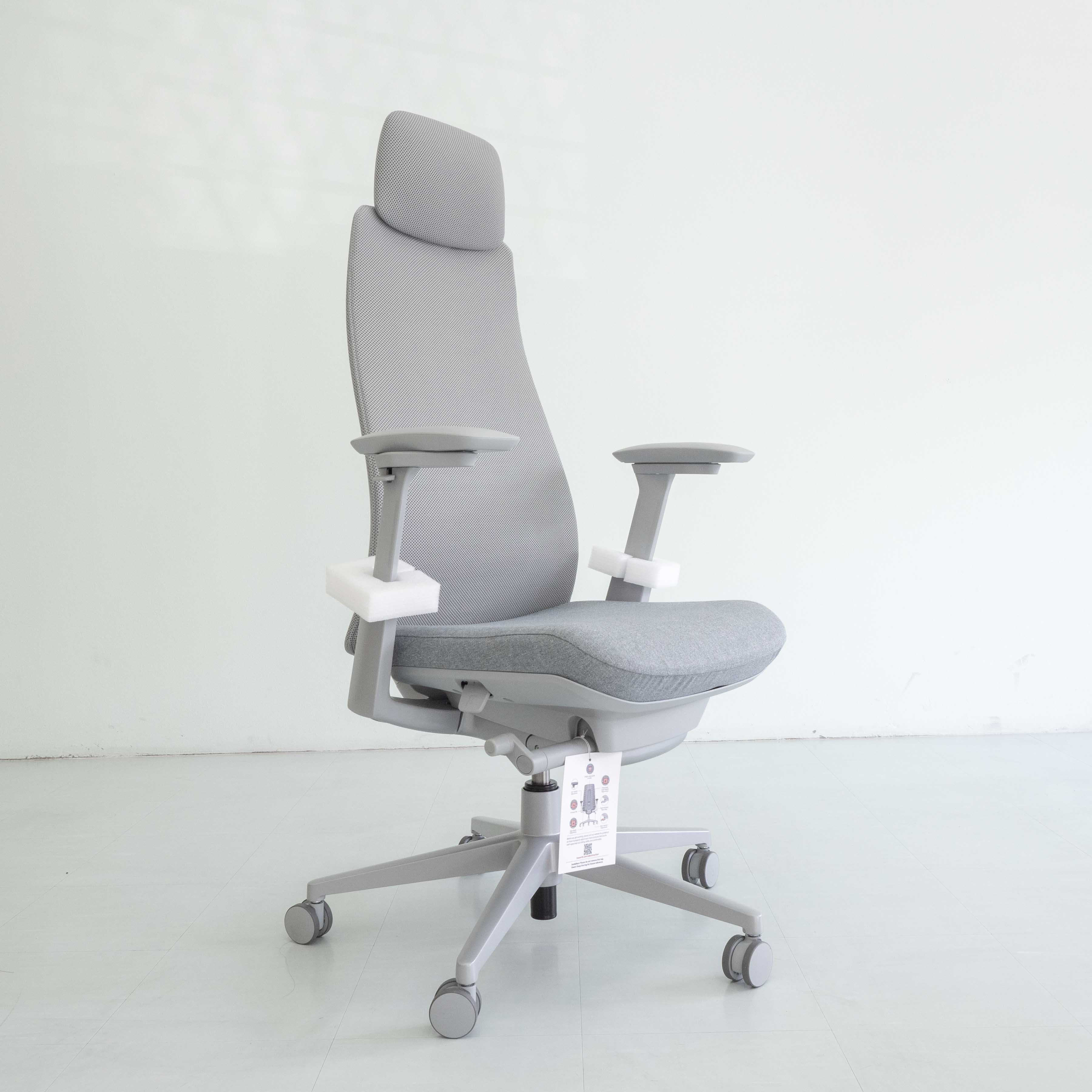 Haworth Fern Executive Chair – Grey
