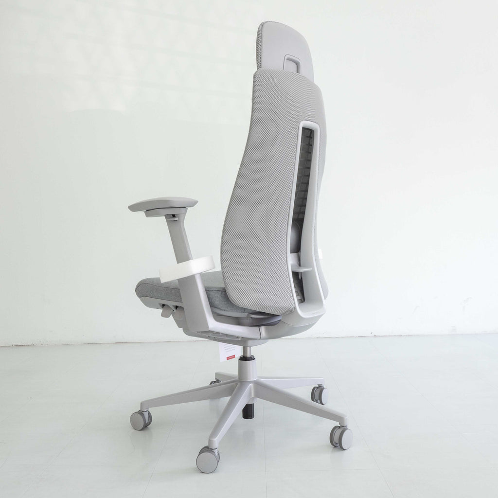 Haworth Fern Executive Chair – Grey