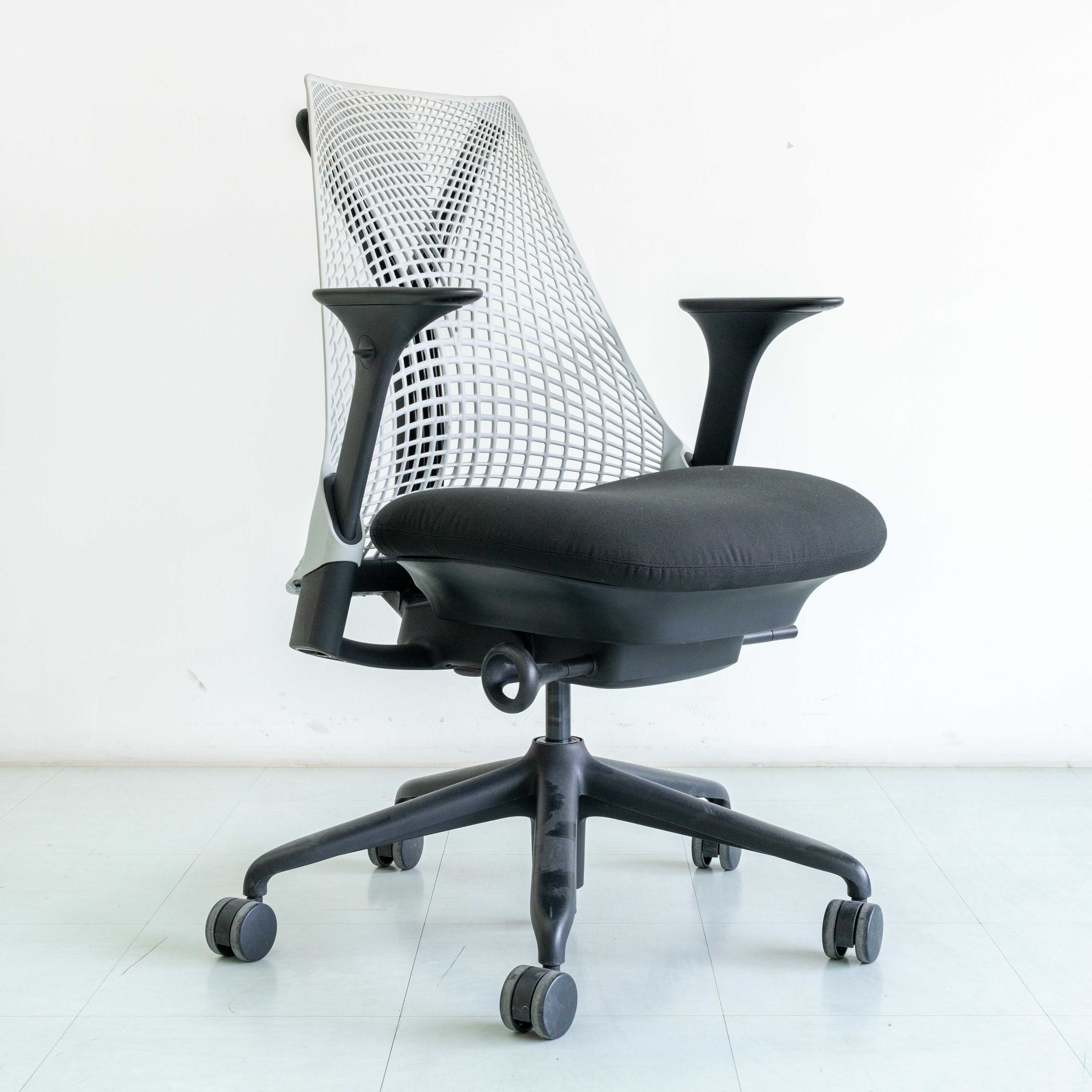 Used Herman Miller Sayl Chair – Fog | Basic Option (Fixed Tilt)