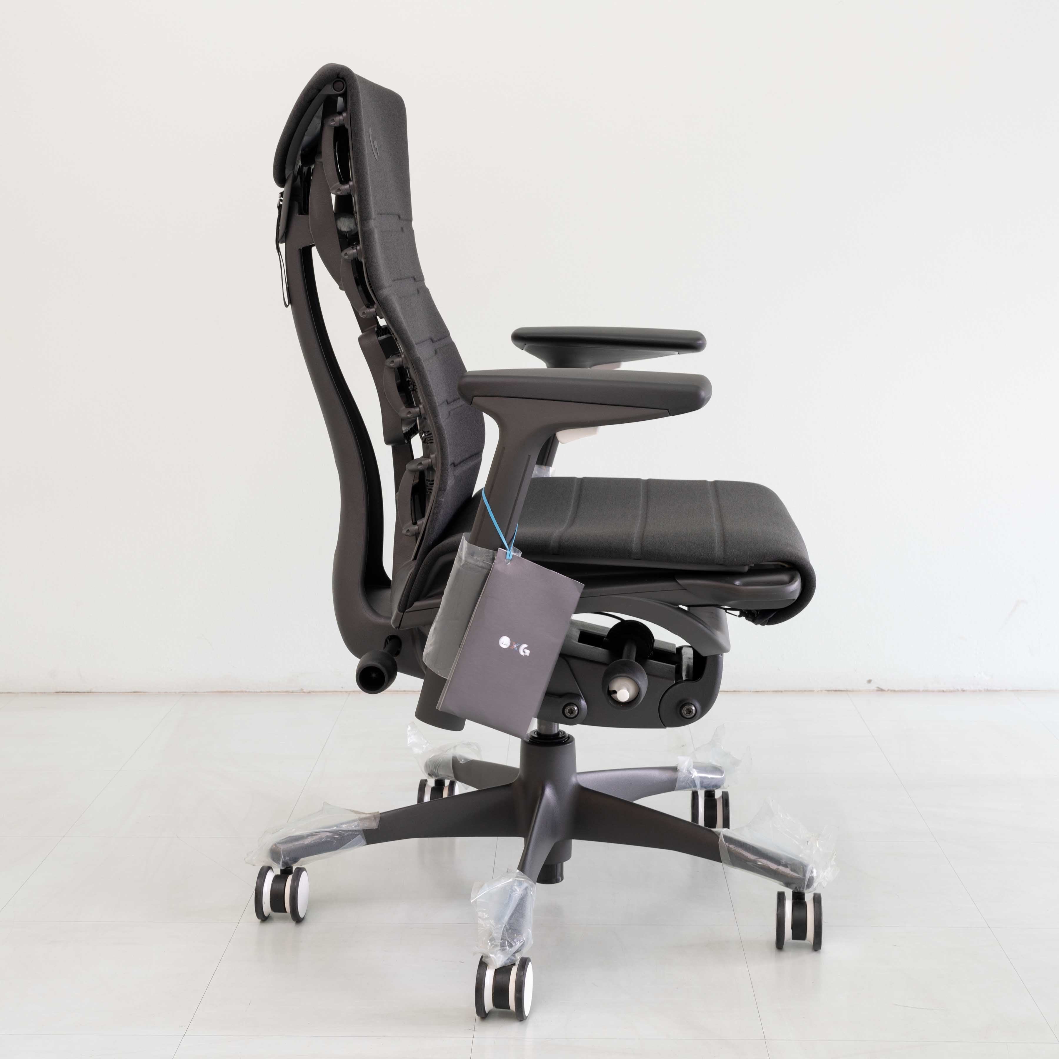 Herman Miller Embody x Logitech G Gaming Chair – All Black