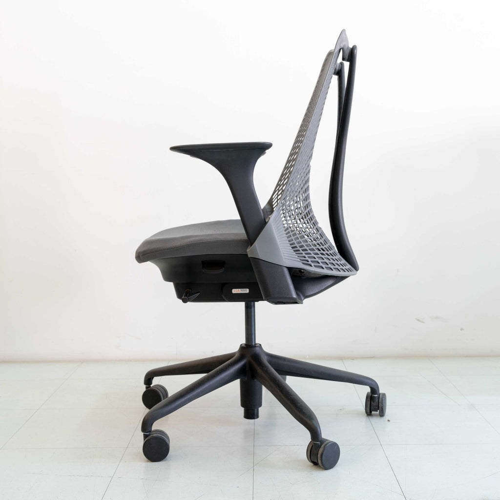 Used Herman Miller Sayl Chair – Slate Grey | Basic Option (Fixed Tilt)