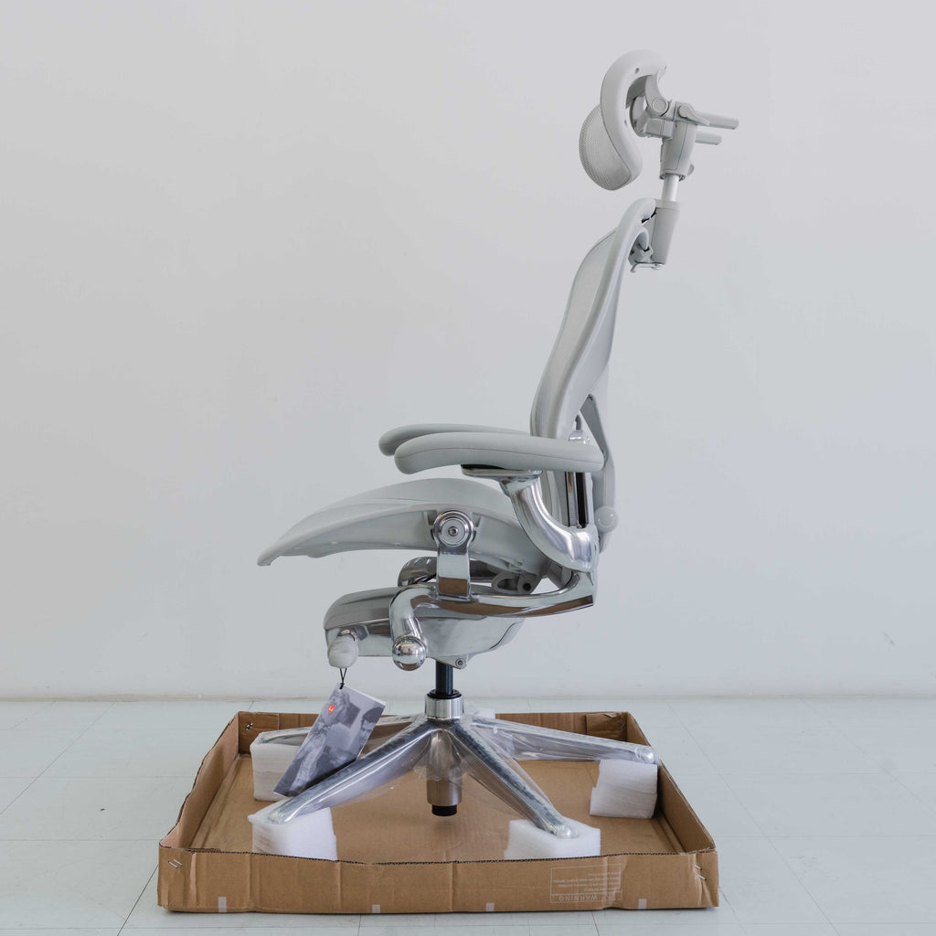ที่รองศีรษะ Herman Miller Aeron Chair H6 จาก Engineered Now
