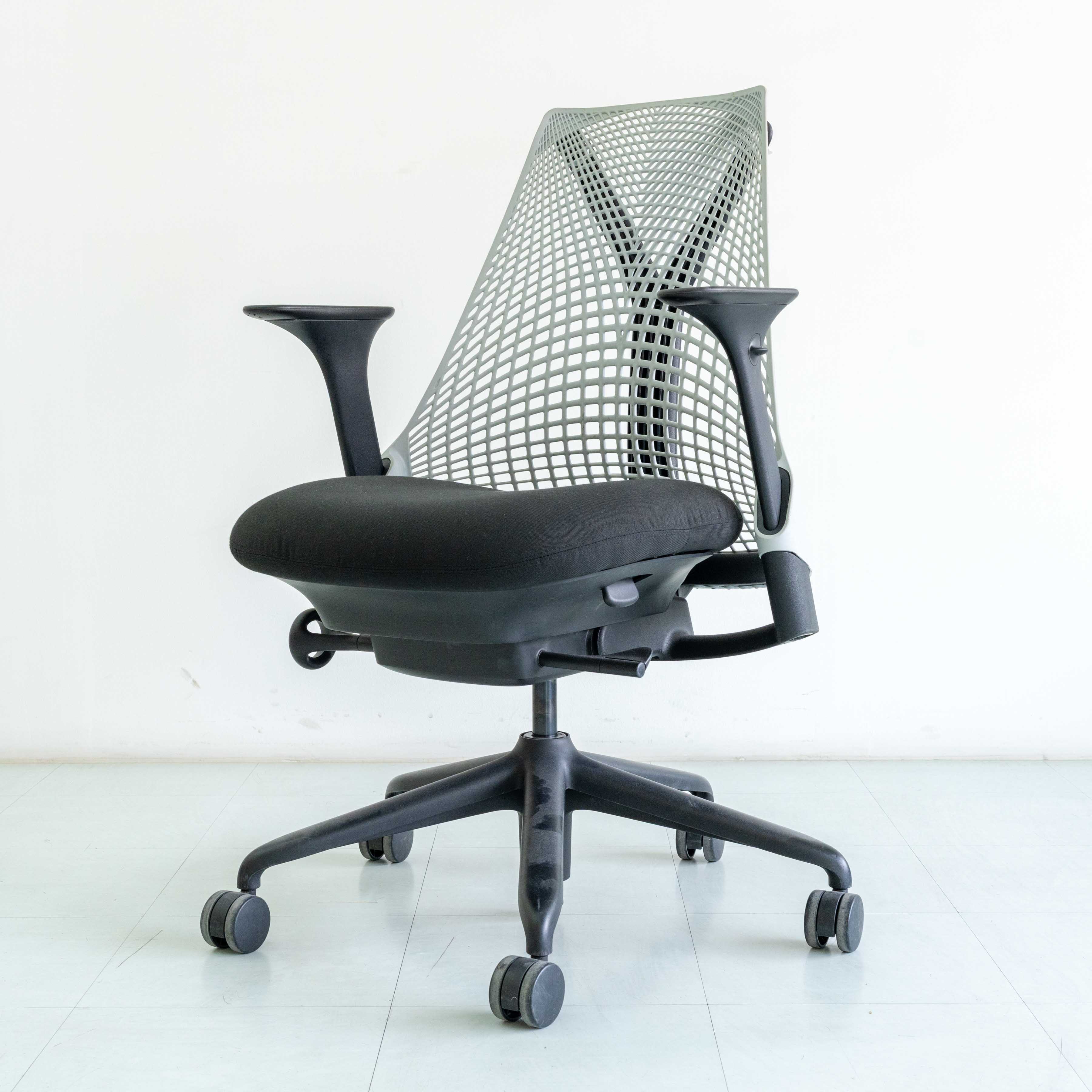 Used Herman Miller Sayl Chair – Fog | Basic Option (Fixed Tilt)