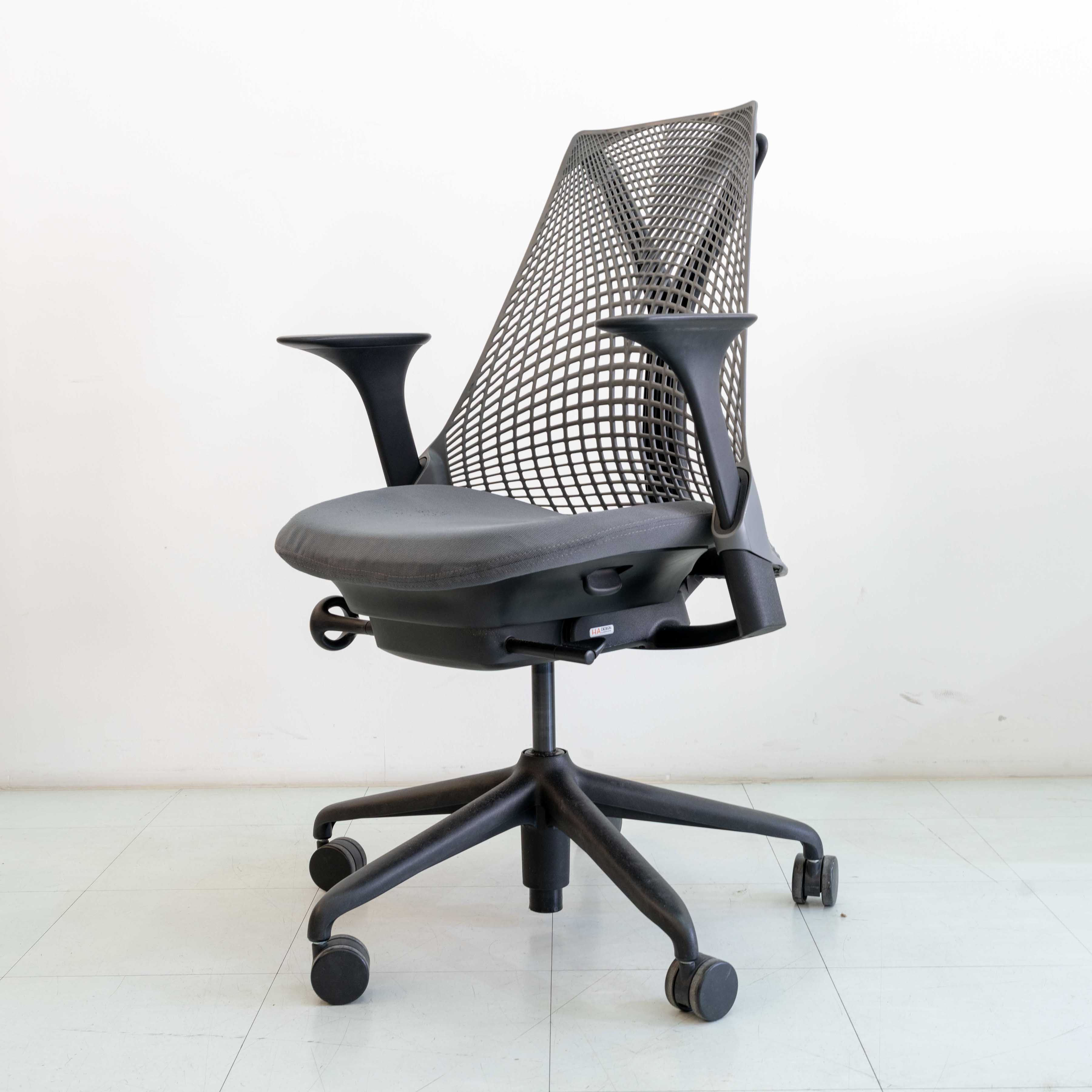 Used Herman Miller Sayl Chair – Slate Grey | Basic Option (Fixed Tilt)
