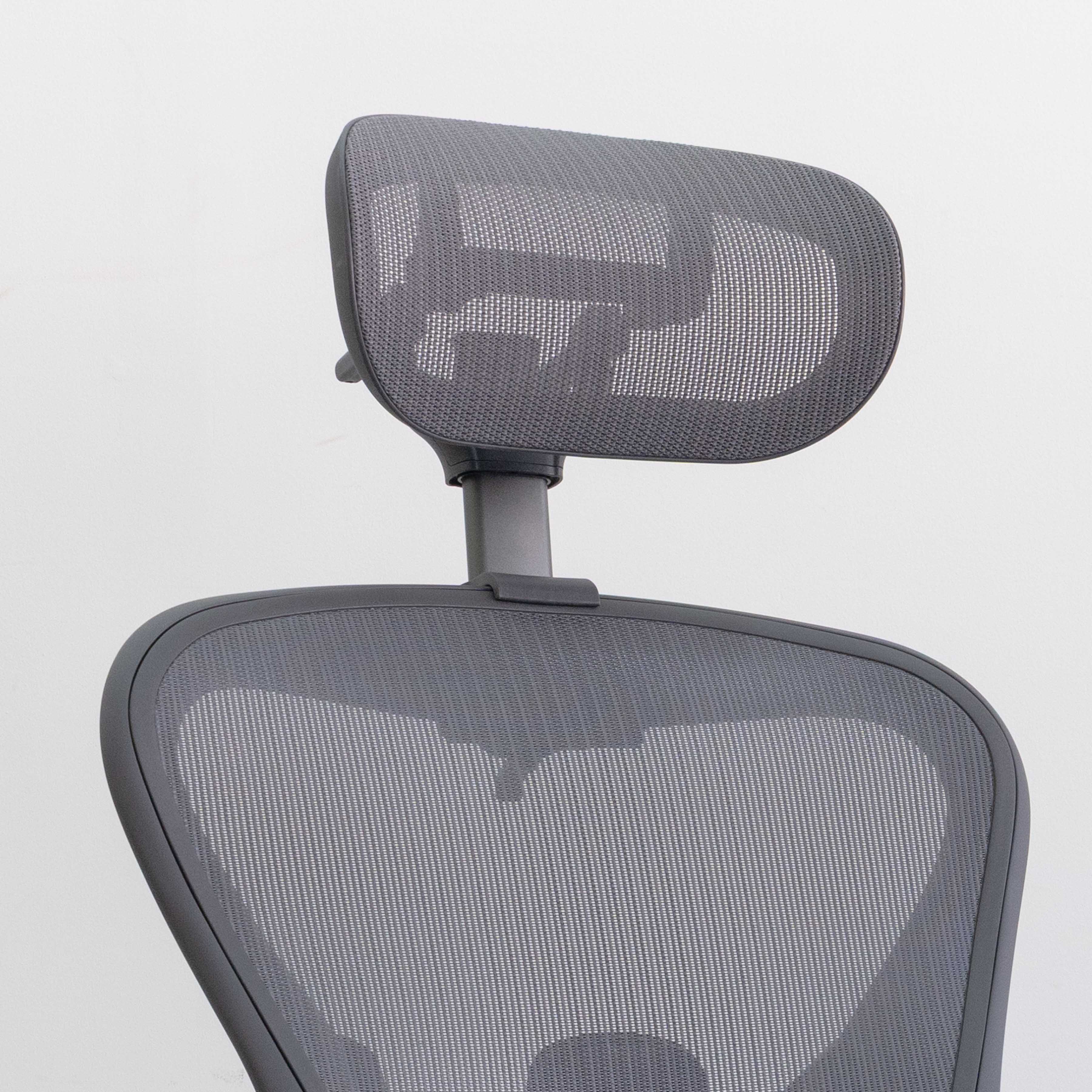 ที่รองศีรษะ Herman Miller Aeron Chair H6 จาก Engineered Now