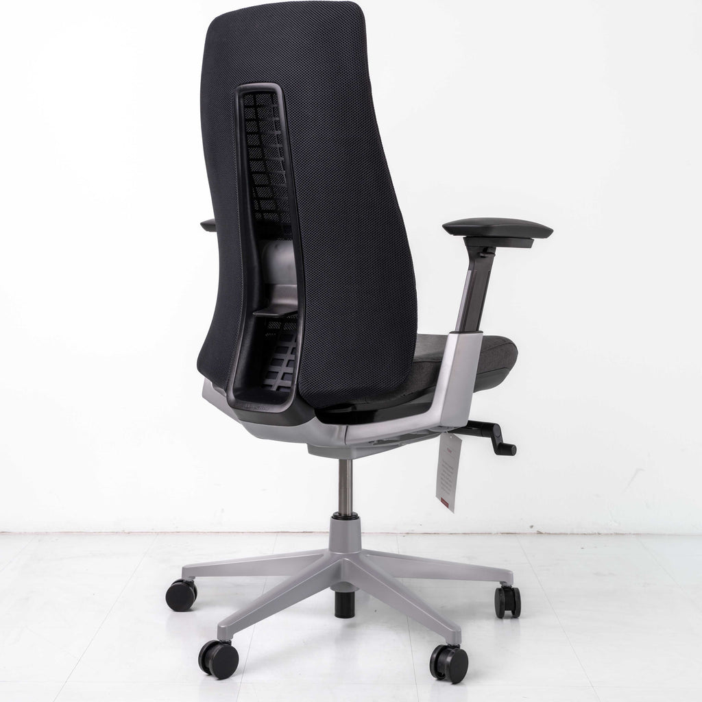 Haworth Fern Chair – Black | Platinum Frame