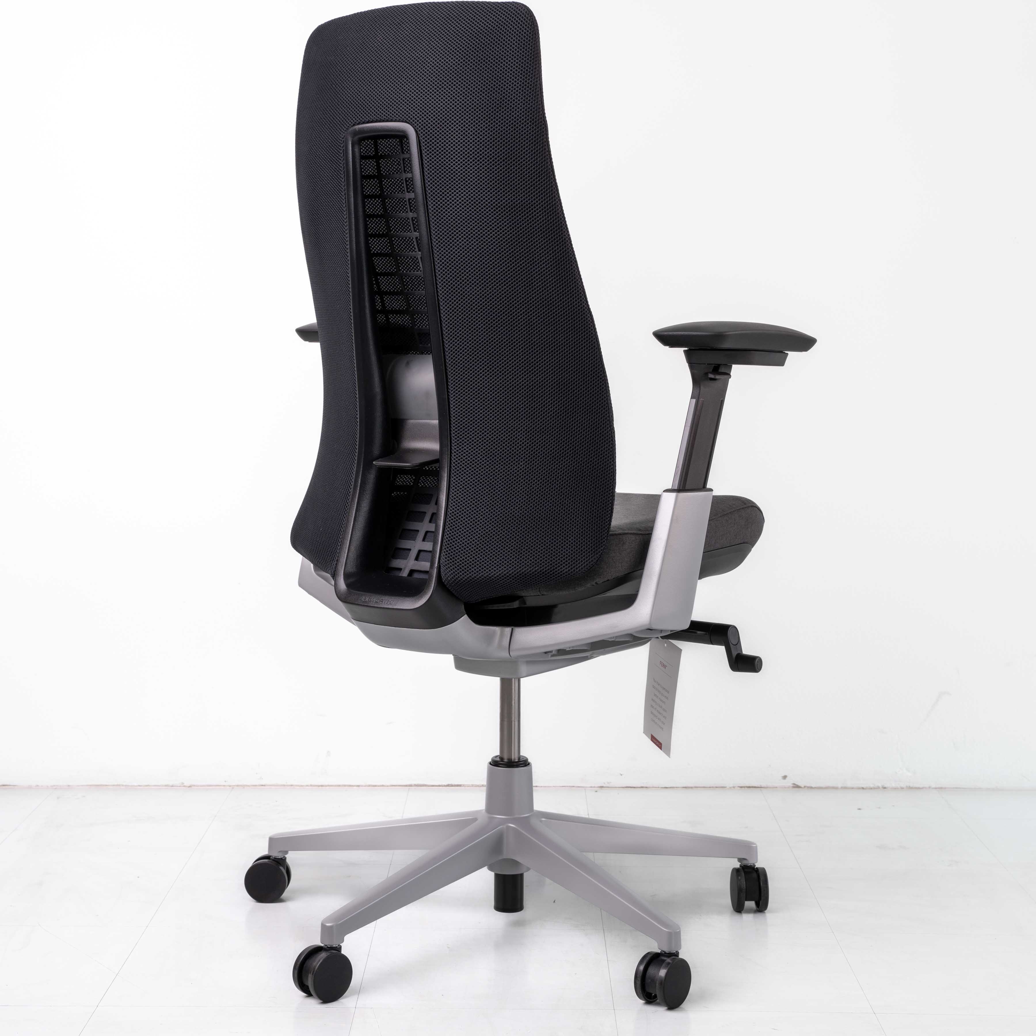 Haworth Fern Chair – Black | Platinum Frame