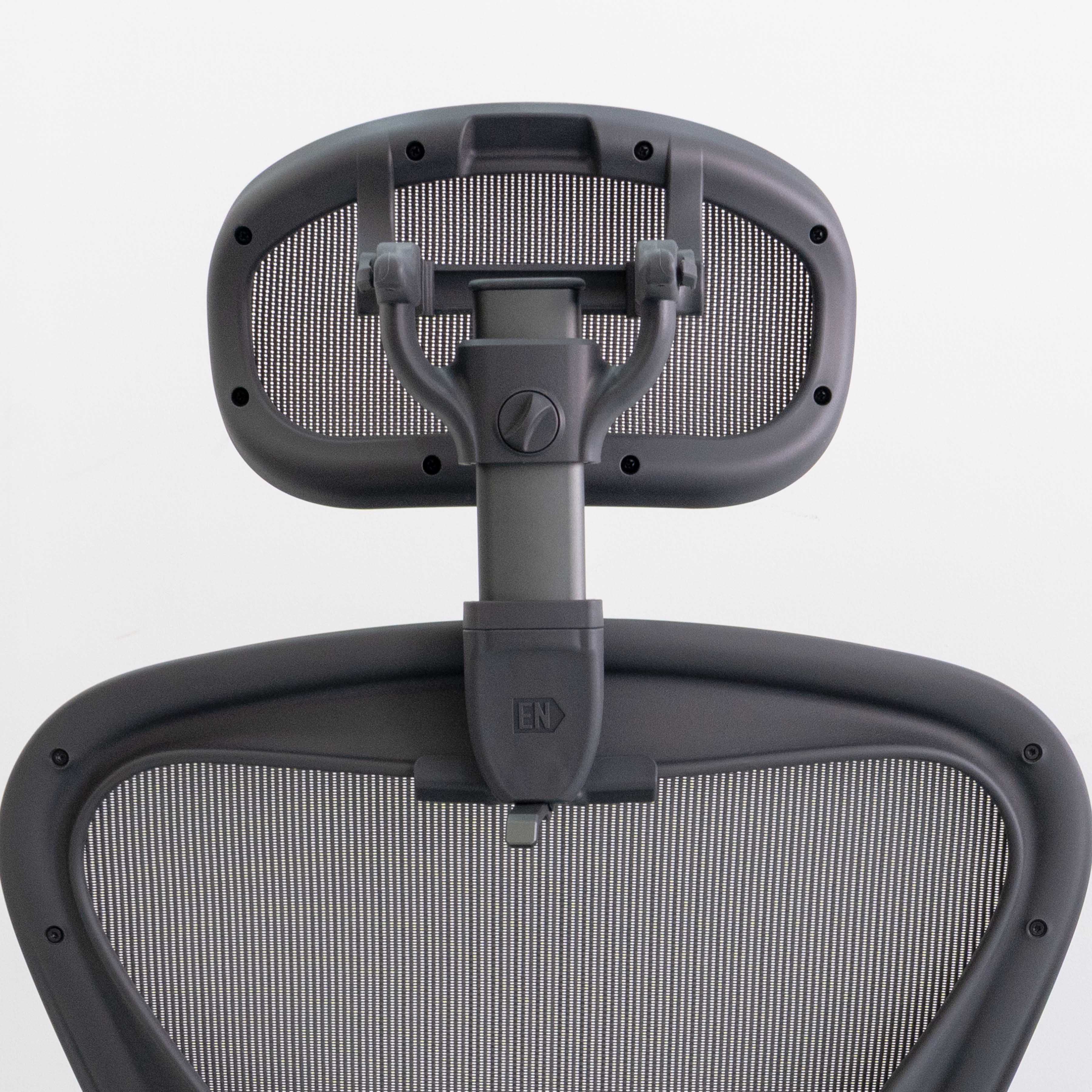 ที่รองศีรษะ Herman Miller Aeron Chair H6 จาก Engineered Now