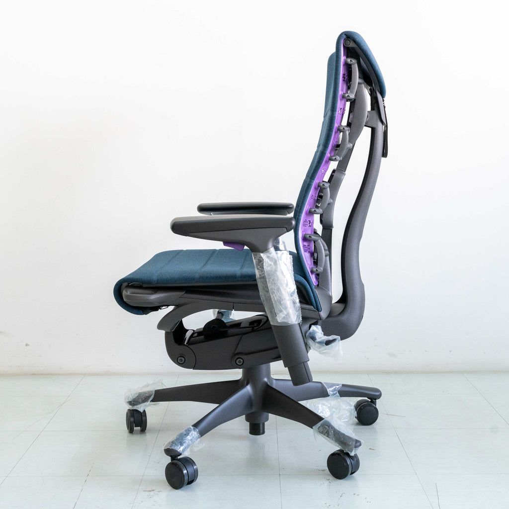 Herman Miller Embody x Logitech G Gaming Chair – Nova