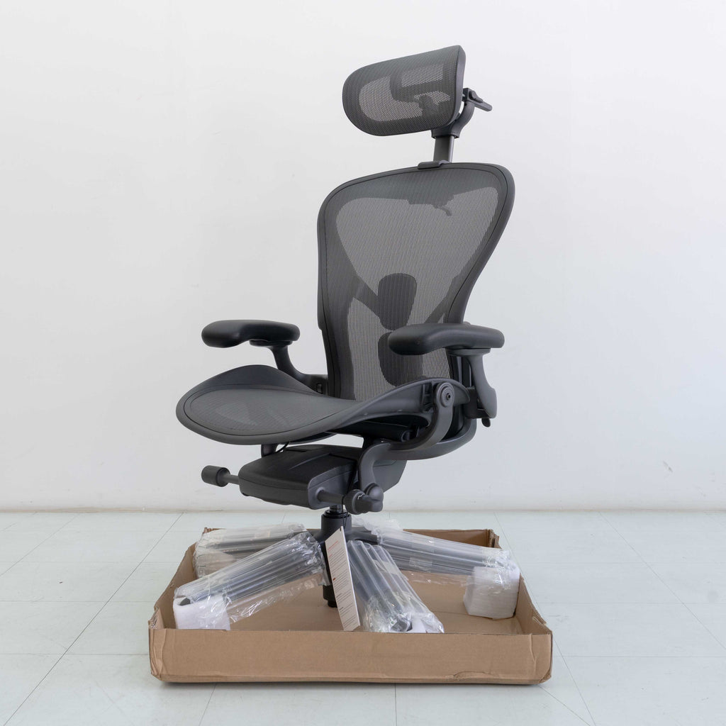 ที่รองศีรษะ Herman Miller Aeron Chair H6 จาก Engineered Now
