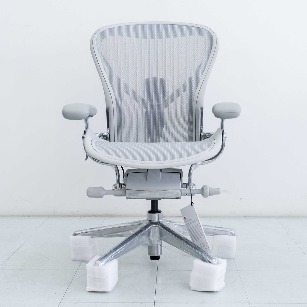 Herman Miller Remastered Aeron Chair – Mineral | Aluminium Frame