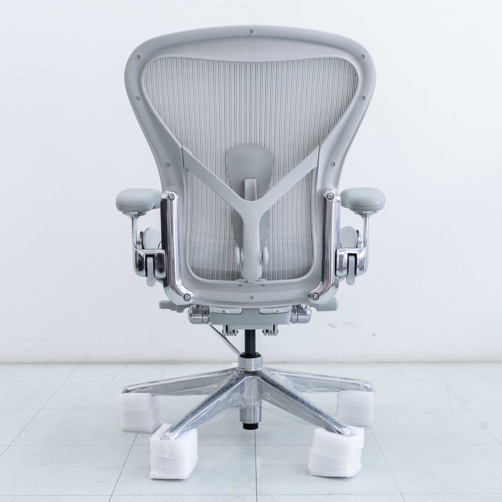 Herman Miller Remastered Aeron Chair – Mineral | Aluminium Frame