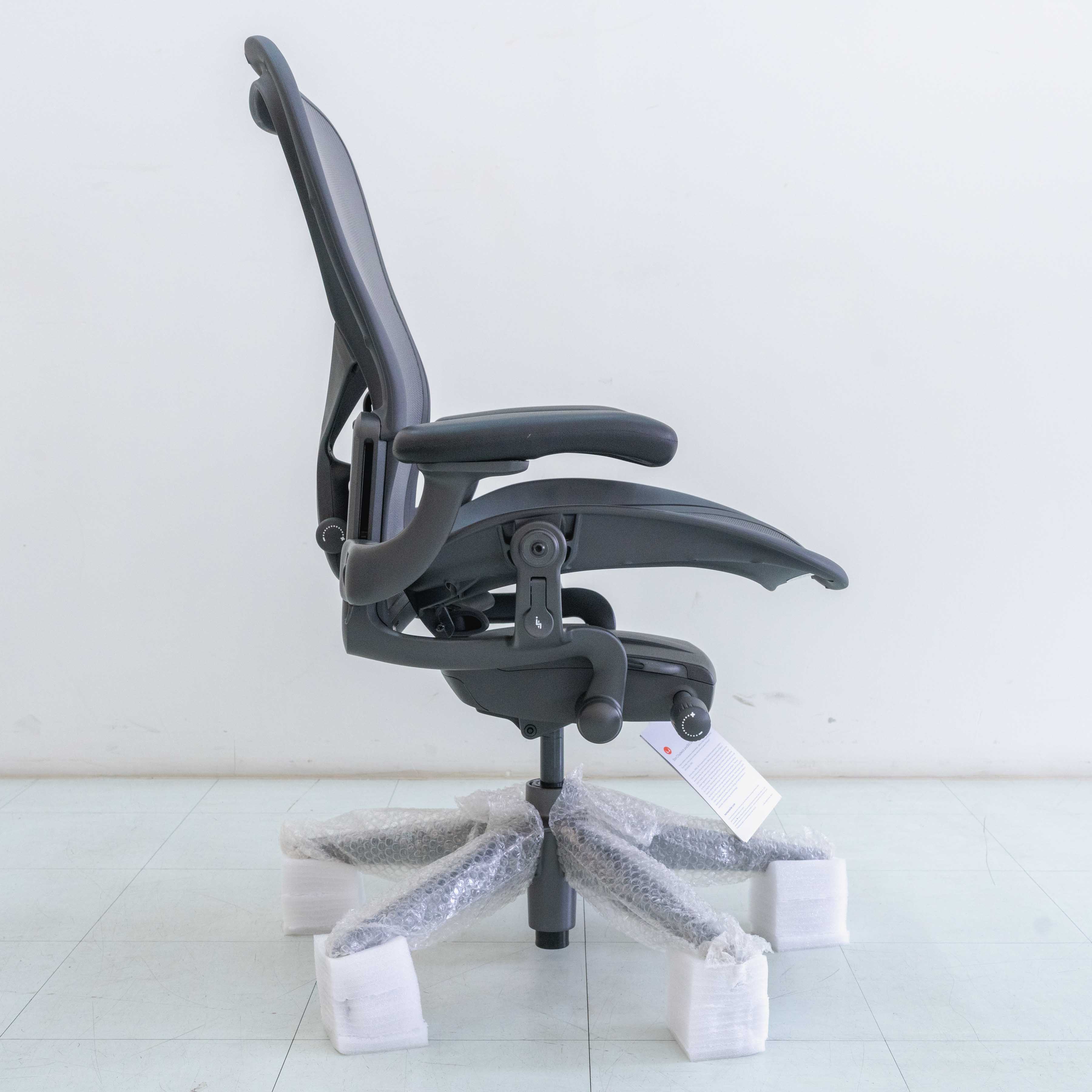 Herman Miller Remastered Aeron Chair – Graphite | Steel Frame